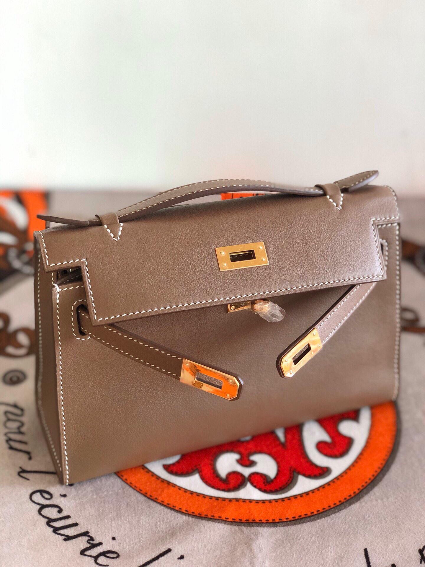 에르메스 미니 켈리백22 에토프 금장 스위프트